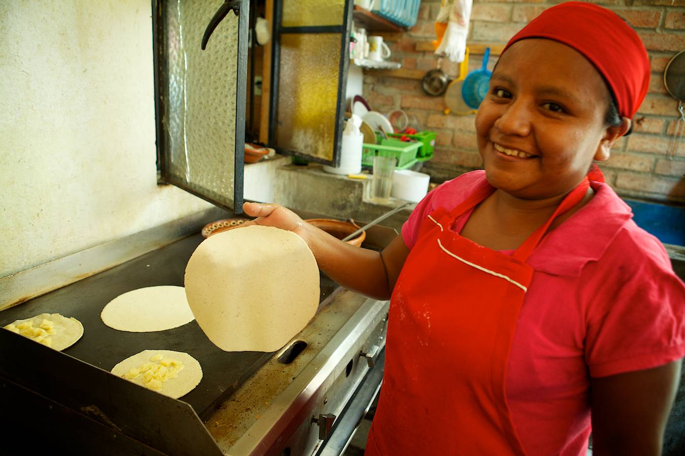 How To Eat An Authentic Mexican Taco In San Miguel de Allende-Hand Made Tortillas